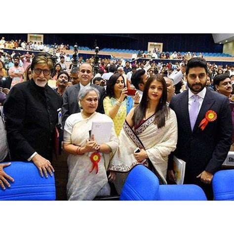 Abhishek celebrates father Amitabh Bachchan's success | Indiablooms ...