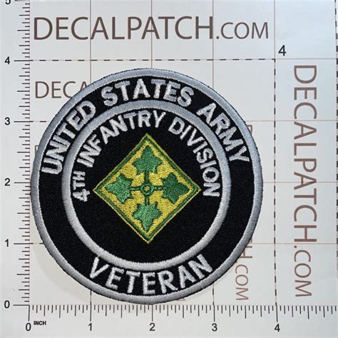 US Army 4th Infantry Division Veteran Patch - Decal Patch - Co