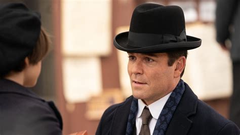 'Murdoch Mysteries': Yannick Bisson Previews Record-Breaking Season 15