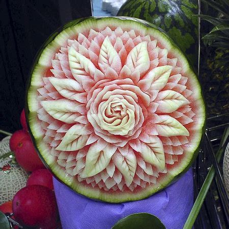 Amazing Watermelon Carving Art – Design Swan