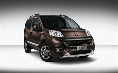 Fiat Qubo Photos and Specs. Photo: Fiat Qubo mod photo and 20 perfect ...