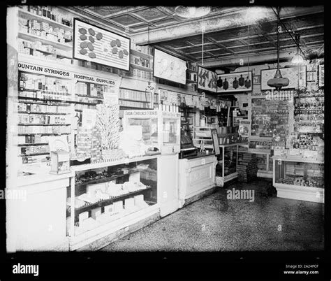 Peoples Drug Store, interior, 7th & M, Washington, D.C Stock Photo - Alamy