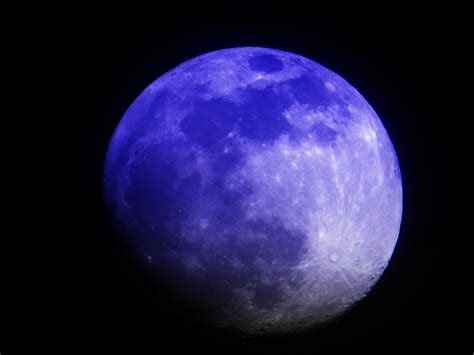 Moon Surface At Night Free Stock Photo - Public Domain Pictures