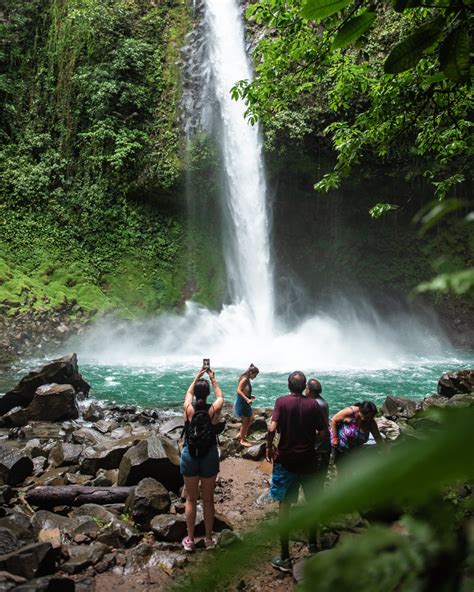 La Fortuna Waterfall in Costa Rica (The Complete 2021 Guide)