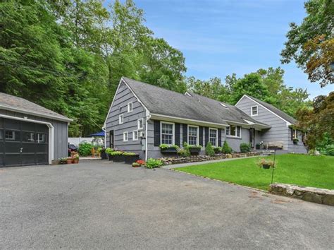 Katonah Real Estate - Katonah NY Homes For Sale | Zillow