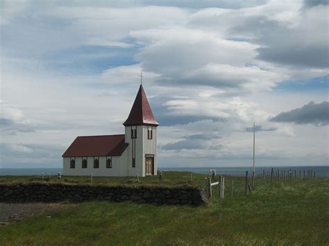 Religion in Iceland - Wikipedia
