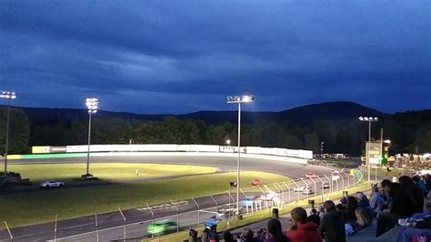 Thunder Road Speedbowl Flip! Vermont Tires and Service Night 2022 - YouTube