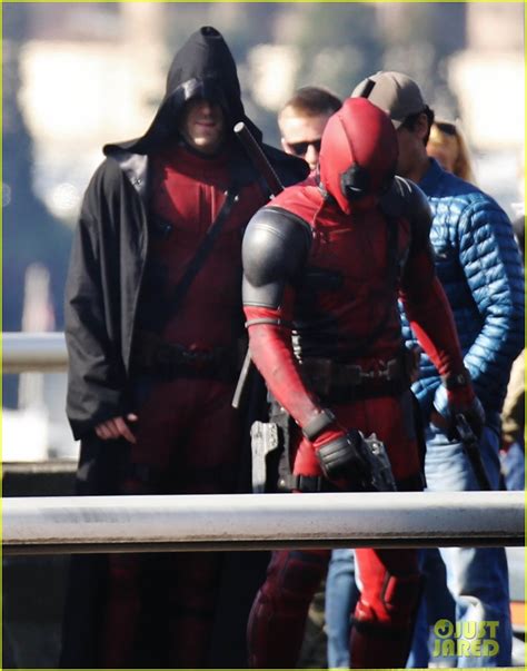 Ryan Reynolds Photographed Unmasked in the 'Deadpool' Suit!: Photo ...