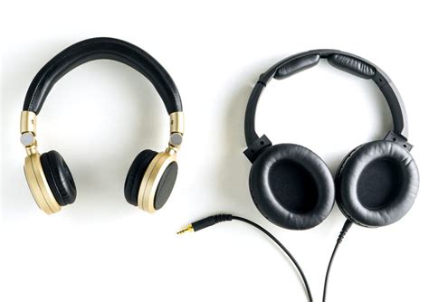 How Do Wireless Headphones Work?