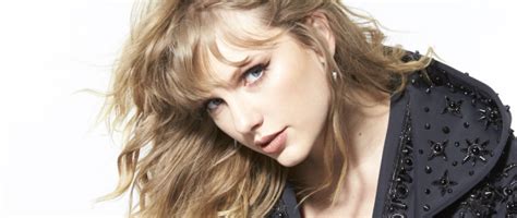 Taylor Swift Web | Exclusive Outtakes From the 2017 Saturday Night Live ...