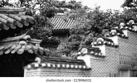 Roofs Walls Traditional Korean Palaces Stock Photo 2178986531 | Shutterstock