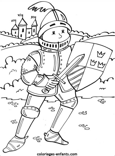 Chevaliers Coloriages | Coloriage chevalier, Dessin de chevalier, Coloriage