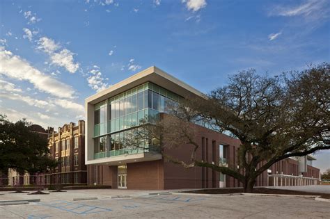 Gallery of Baton Rouge Magnet High School / Chenevert Architects ...