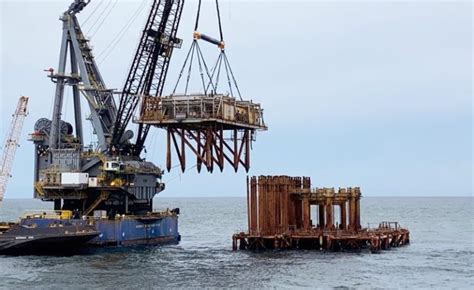 oil rig decommissioning Archives – gCaptain