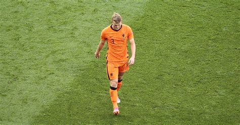 Watch: Matthijs De Ligt shown straight red as Netherlands exit Euro ...