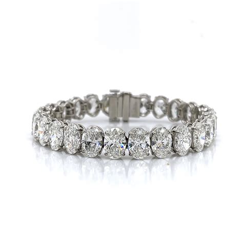 Discover more than 78 oval diamond bracelet super hot - in.duhocakina