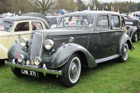 Humber Hawk 14 Hp (1946-48) – Amazing Classic Cars