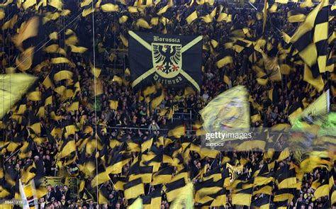 Dortmund Fans in der Südkurve BVB Borussia Dortmund - FC Bayern... News Photo - Getty Images