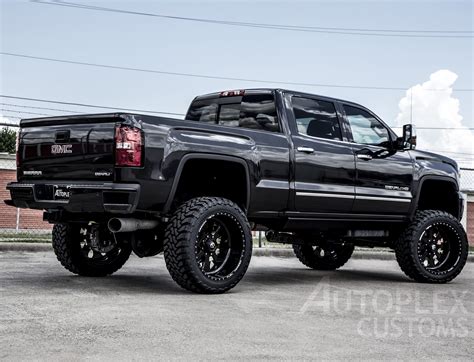 About our Custom Lifted Truck Process | Why Lift at Lewisville Autoplex Custom Trucks