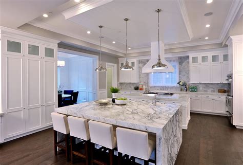 20+ Luxury White Marble Kitchen | White modern kitchen, White marble kitchen island, White ...