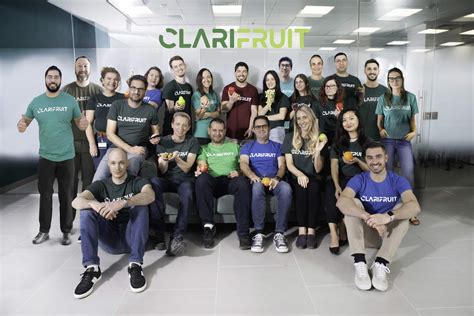 Clarifruit Team of Fresh Produce Quality Control Experts