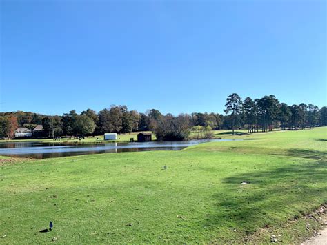 Golf Course «White Oak Golf Club», reviews and photos, 141 Clubview Dr, Newnan, GA 30265, USA