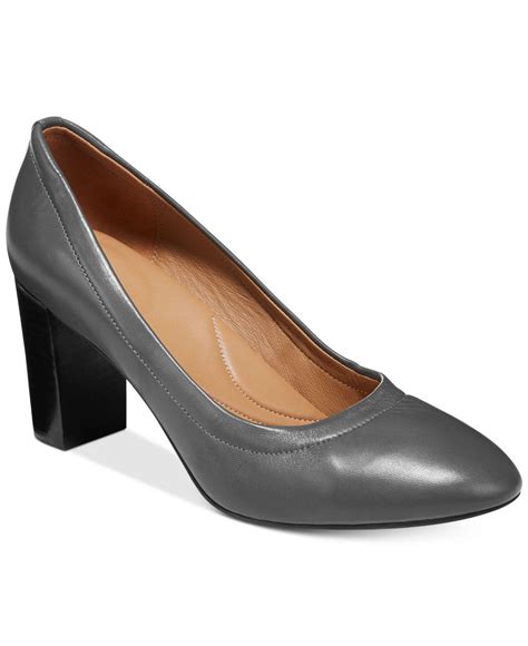 Clarks Women's Chryssa Ari Block-heel Pumps in Gray - Lyst