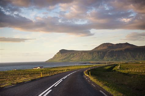 Chasing the Midnight Sun in Iceland - Adventure & Landscape ...