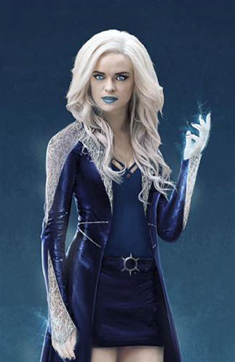 Caitlin Snow Wallpapers - Wallpaper Cave