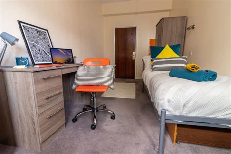 Student accommodation in London for less than £200/week | Student.com