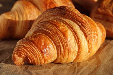 The Bakery Cos. invests in croissant manufacturing | 2020-05-01 ...