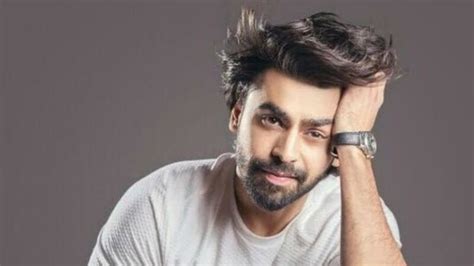 Farhan Saeed - All Songs Lyrics & Videos - Lyricsily