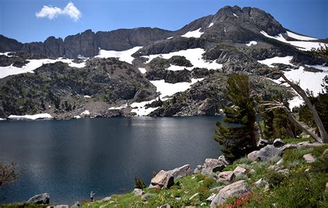 Hiking Winnemucca Lake (via Carson Pass in South Tahoe) - Tahoe Trail Guide