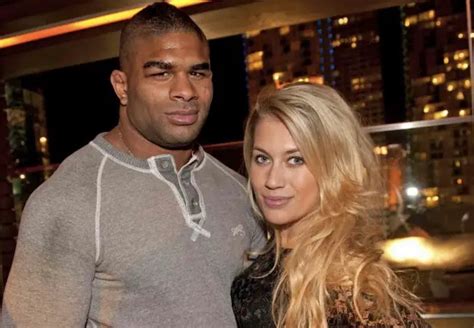 Alistair Overeem and Wife Zelina Bexander Divorced! Kids, Net Worth