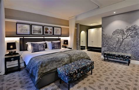 Premium Rooms (11) - The Victoria Falls Hotel