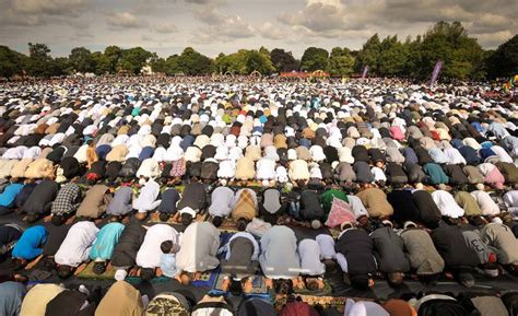 Britain's Largest Eid Prayers are Held in Birmingham - IlmFeed