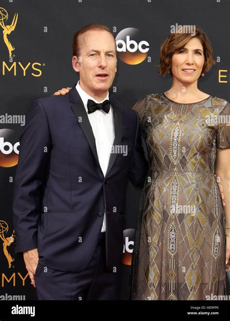 Bob odenkirk and wife naomi odenkirk hi-res stock photography and images - Alamy