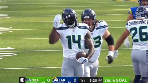 Seahawks: DK Metcalf learned sign language to trash talk opponents