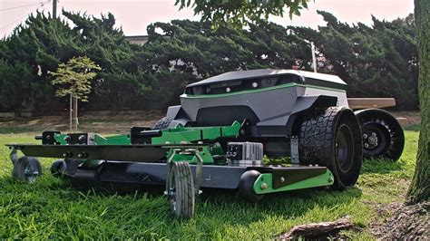 Graze announces new autonomous robot for commercial lawn mowing