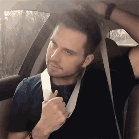 Strangle Choking GIF - Strangle Choking Frustrated - Discover & Share GIFs Animated Gif ...