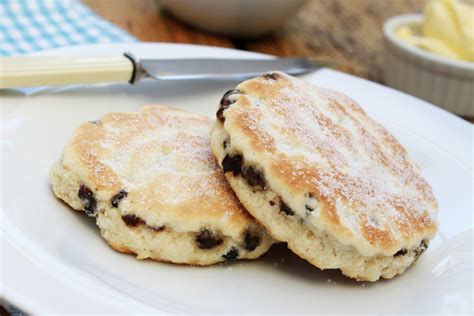 Welsh Cakes - 07Recipes