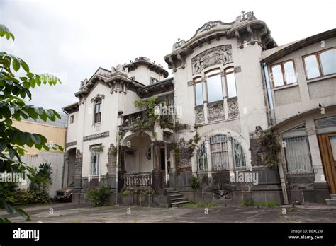 Colonial Facade, San Jose, Costa Rica Stock Photo - Alamy