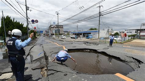 Japan earthquake: Three dead, more than 300 injured in 6.1 magnitude ...