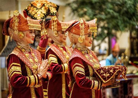 Ini Alasan Potensi Budaya dan Kuliner Sumatera Barat Masih Bisa Digali - makansedap.id