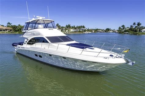 Sea Ray Sedan Bridge 58’ - Miami Lux Rental Boat