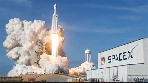 SpaceX signs deal to launch key European satellites