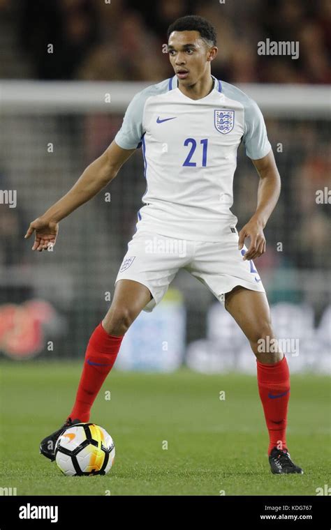 Trent alexander arnold england hi-res stock photography and images - Alamy