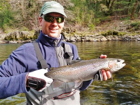 17 Best Fly Fishing Rivers in California: Top Trout and Steelhead Streams - Best Fishing in America