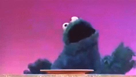 Cookie Monster GIFs - Find & Share on GIPHY