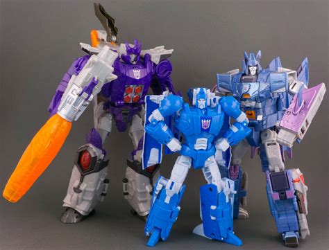 TFW's Transformers Legends Scourge Gallery | TFW2005 - The 2005 Boards